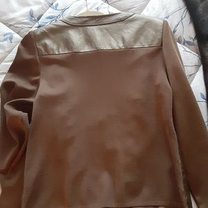 Peter Nygard Jacket - Size Medium - See photos for exact measurements
